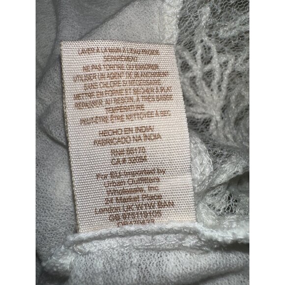 Free People Love Affair Bell Sleeve Top Size Medium - Picture 11 of 12